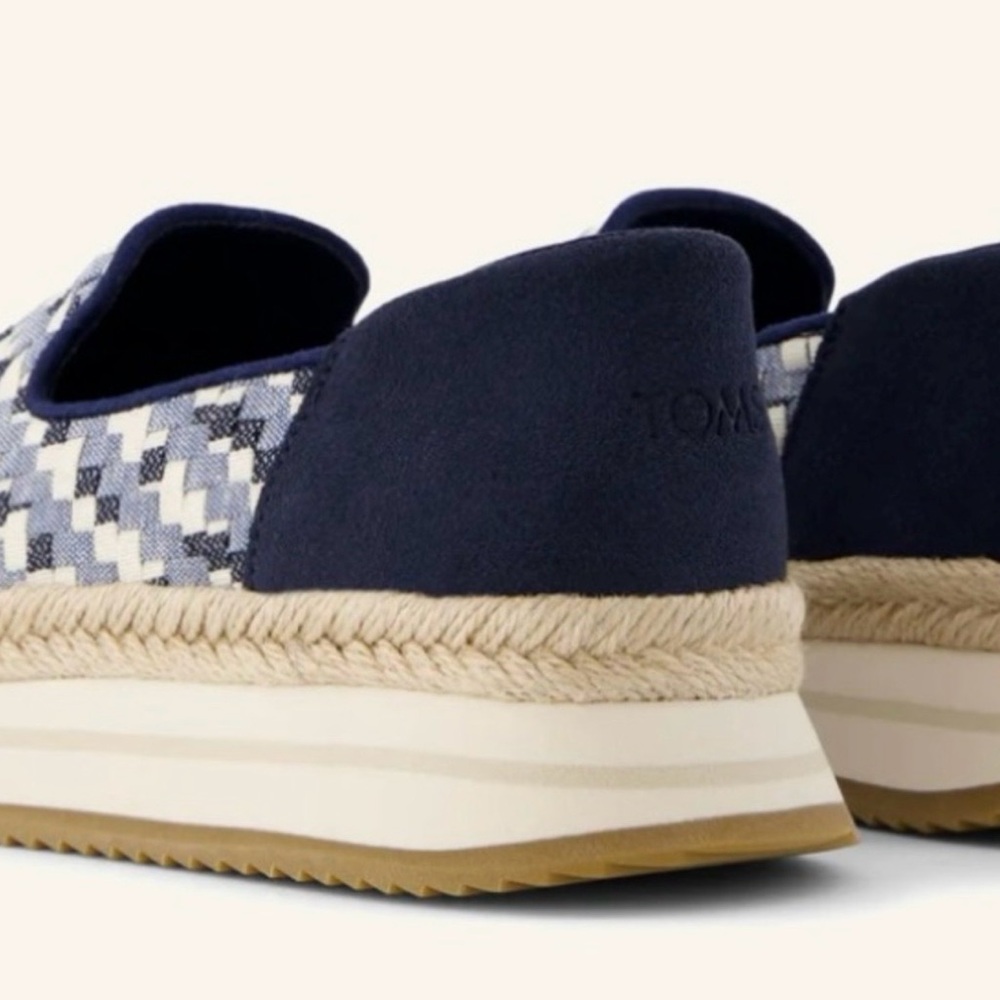 Women’s TOMS Jocelyn Denim Espadrille Slip On Shoes Sneakers - Picture 3 of 5